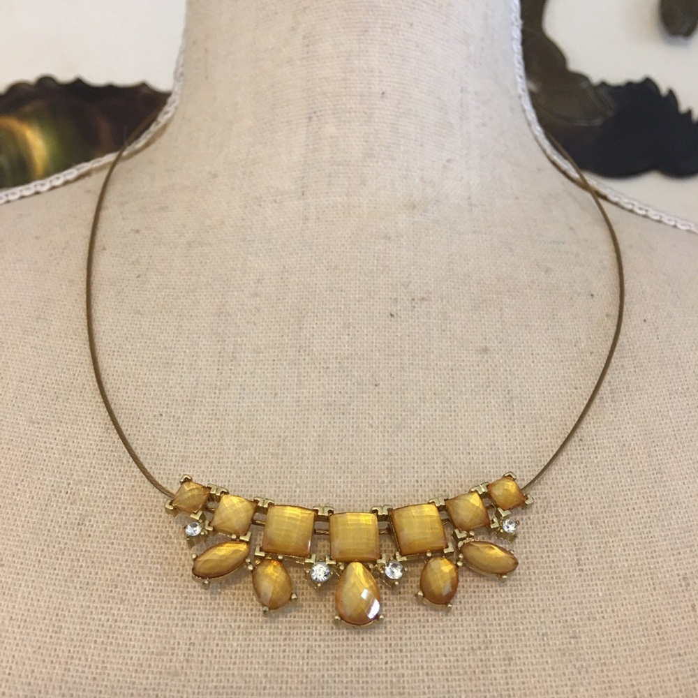 Vintage SAQ gold tone jeweled choker necklace